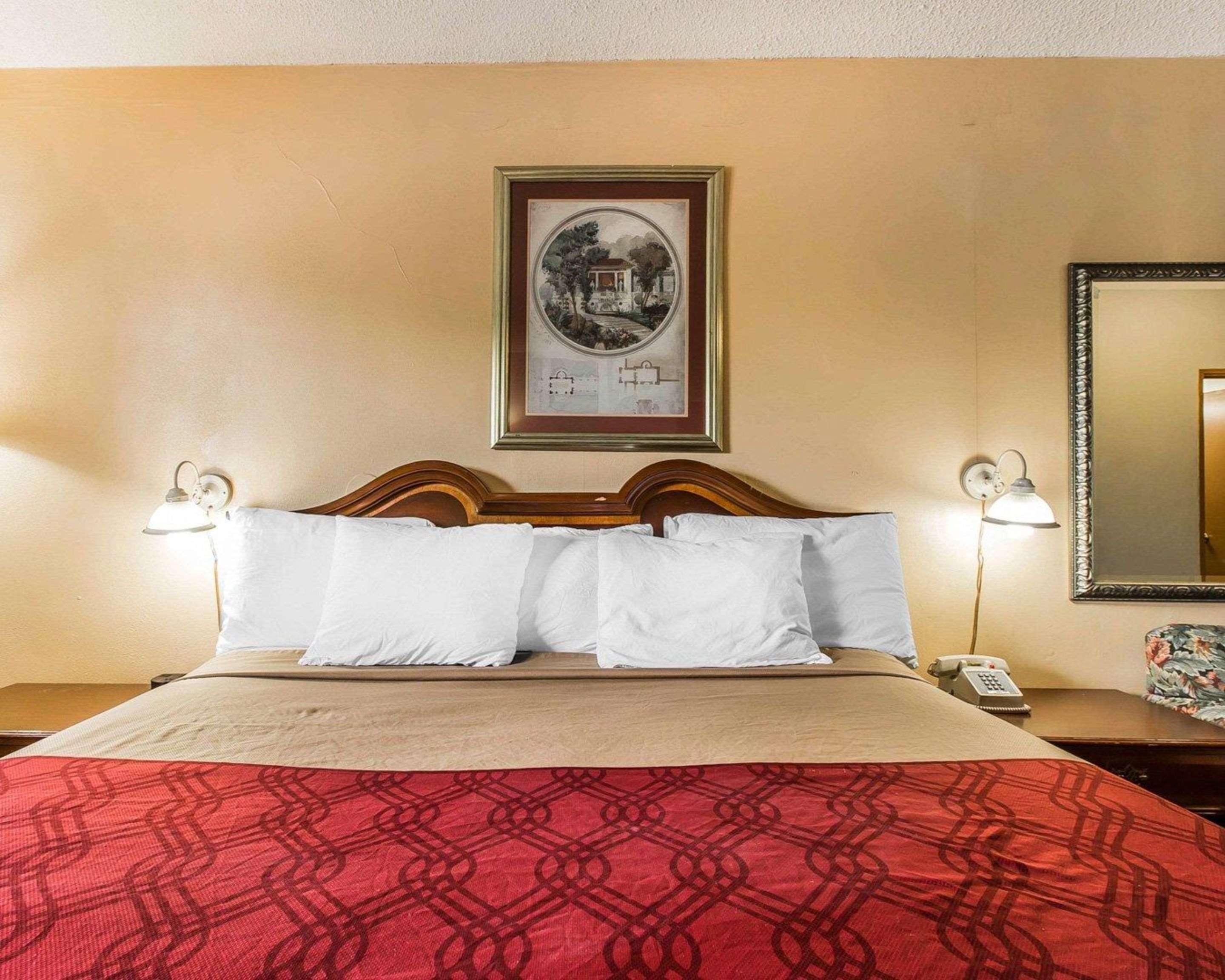 Econo Lodge Мейкон Екстер'єр фото